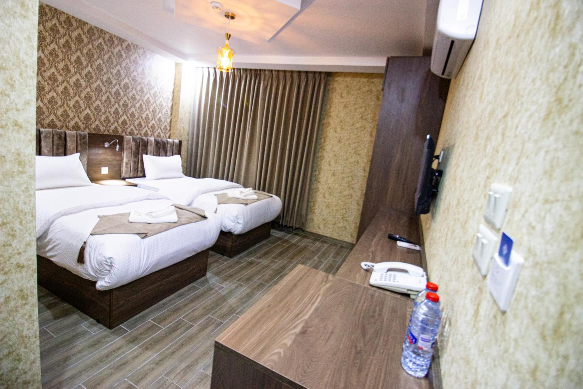 Beirut Hotel 2 New Amman Exteriör bild