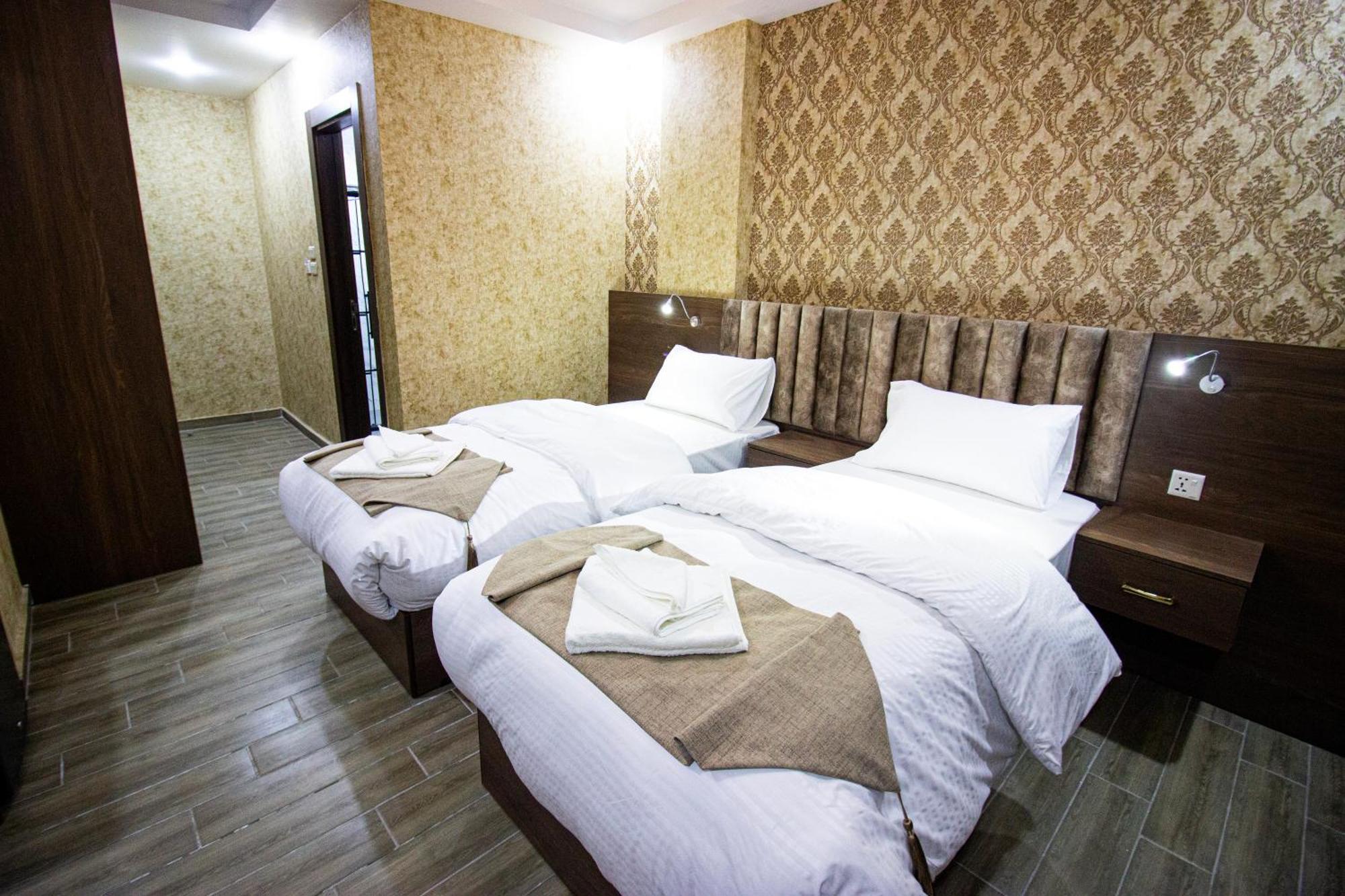 Beirut Hotel 2 New Amman Exteriör bild